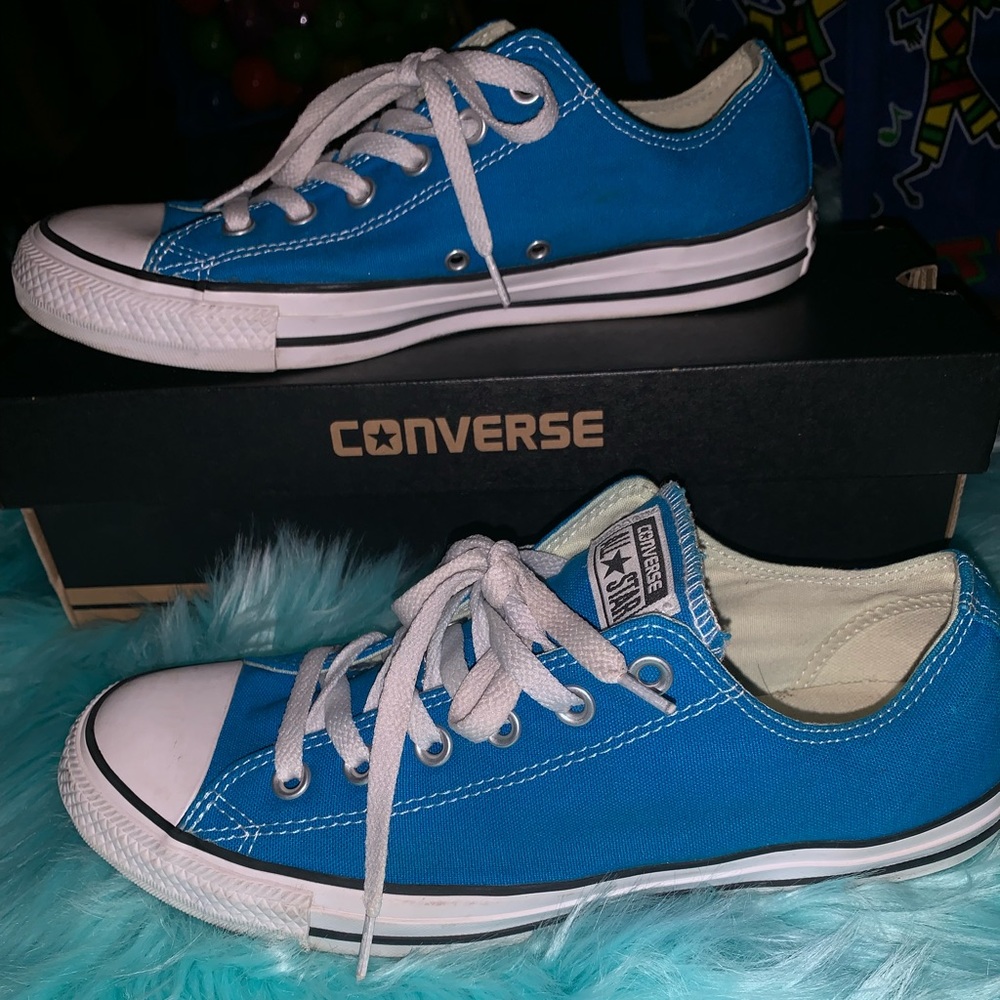 Blue converse